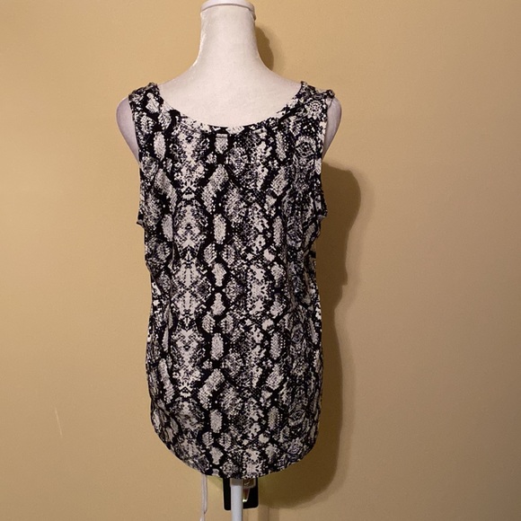 Calvin Klein top - Picture 7 of 13